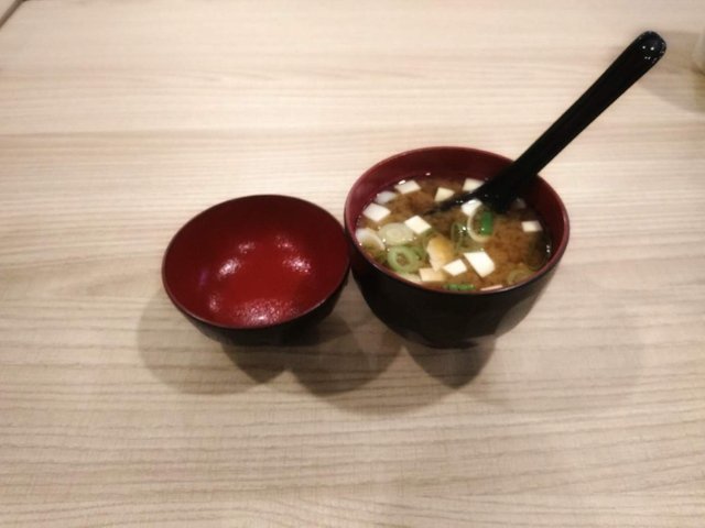 https://s3.us-east-2.amazonaws.com/partiko.io/img/happyphoenix-try-to-taste-miso-soup-for-the-first-time-vz5mpjyi-1536236398257.png