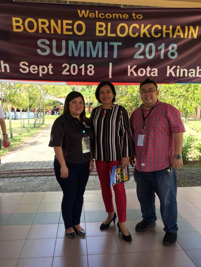 https://s3.us-east-2.amazonaws.com/partiko.io/img/veenang-memories-remain-borneo-blockchain-summit-dvansrfc-1537515602206.png