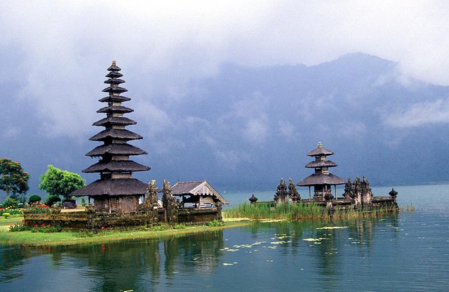 Danau-Beratan-Bedugul