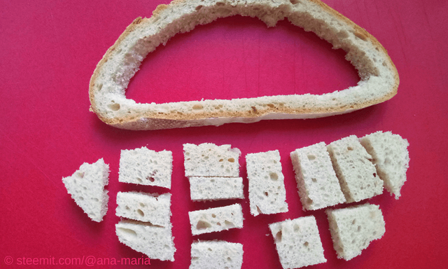 Slice of Bread with Cut Out Middle