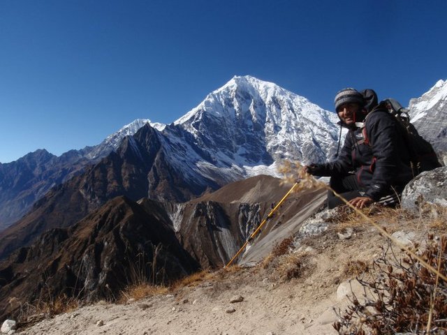 Hiking up Tsergo Ri, Nepal