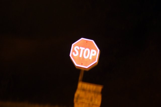 stop_sign_640.jpg