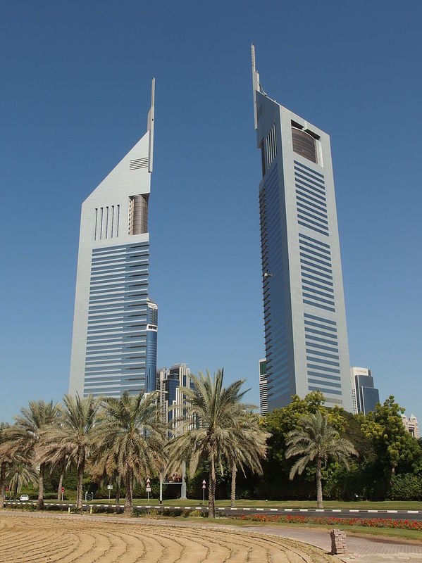 800px-Emirates_Towers.jpg
