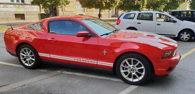 Red Ford Mustang