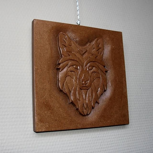 Art Woodworking How I relief carved a wolf face. Complete