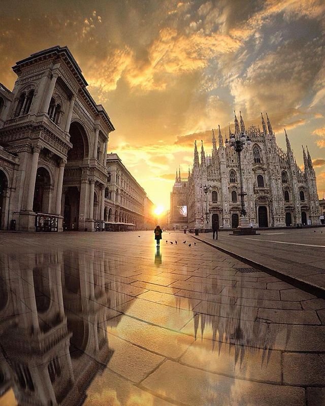 Sunset reflections Duomo di Milano  Italy photography, Milan cathedral,  Places to travel