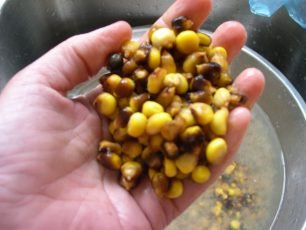 photo of, washing corn