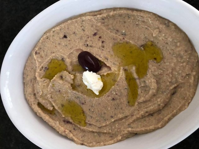 hummus olives ceese.jpg