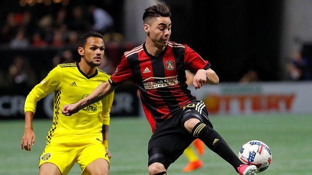 1539070000_yB5TtopUS4yUY4Vwr0tD_skysports-miguel-almiron-atlanta_4447143.jpg