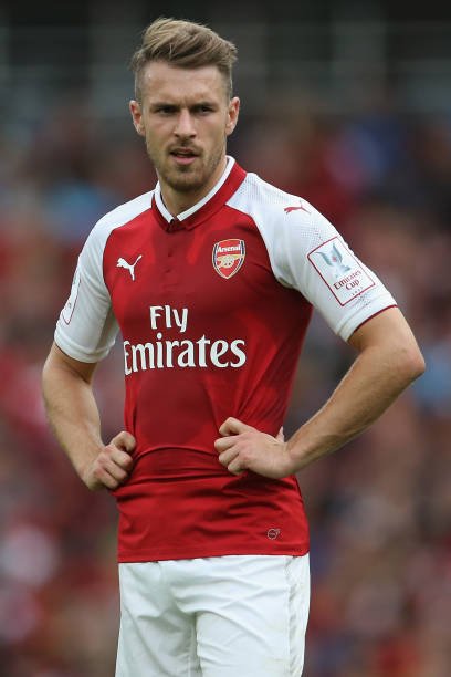 1542580596_aaron-ramsey-v-sevilla.jpg