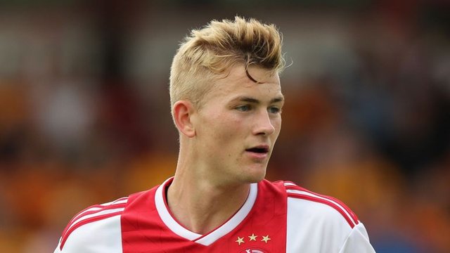 1552933899_skysports-matthias-de-ligt_4387552.jpg