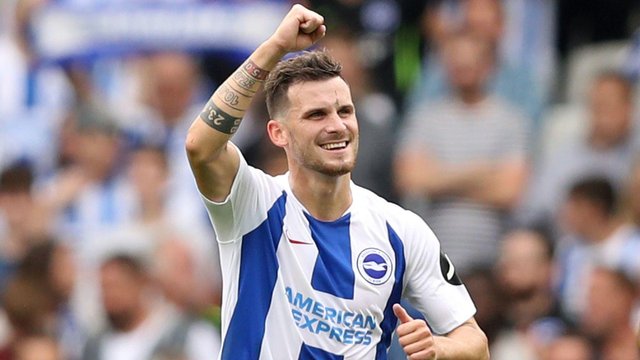 1553105783_S1EA4MQ5TDCrB9X3tS1Z_skysports-pascal-gross-brighton_4394914.jpg