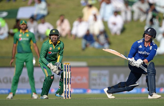 1558348391_Host-England-takes-on-Pakistan-in-the-First-ODI-on-24th-august.jpg