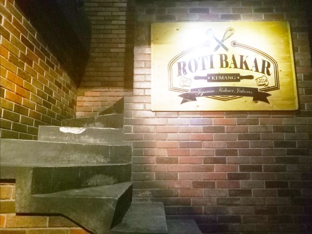 ROTI BAKAR KEMANG SIGN.jpg