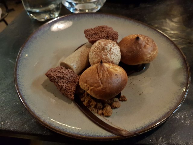 20190222_211041.jpg