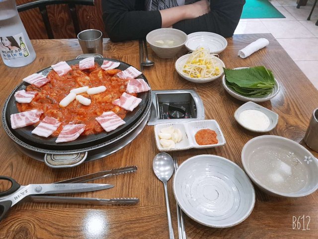 B612_20190611_181956_197.jpg