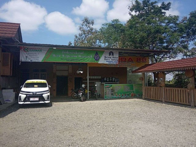 putrigunung2.jpg