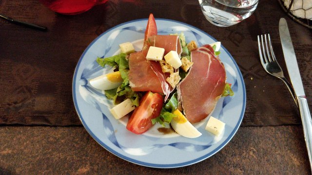 IMG_20190608_192526.jpg