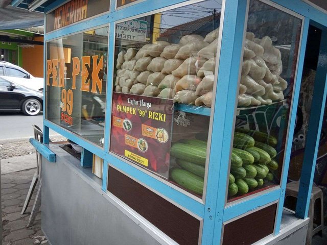 pempek1.jpg