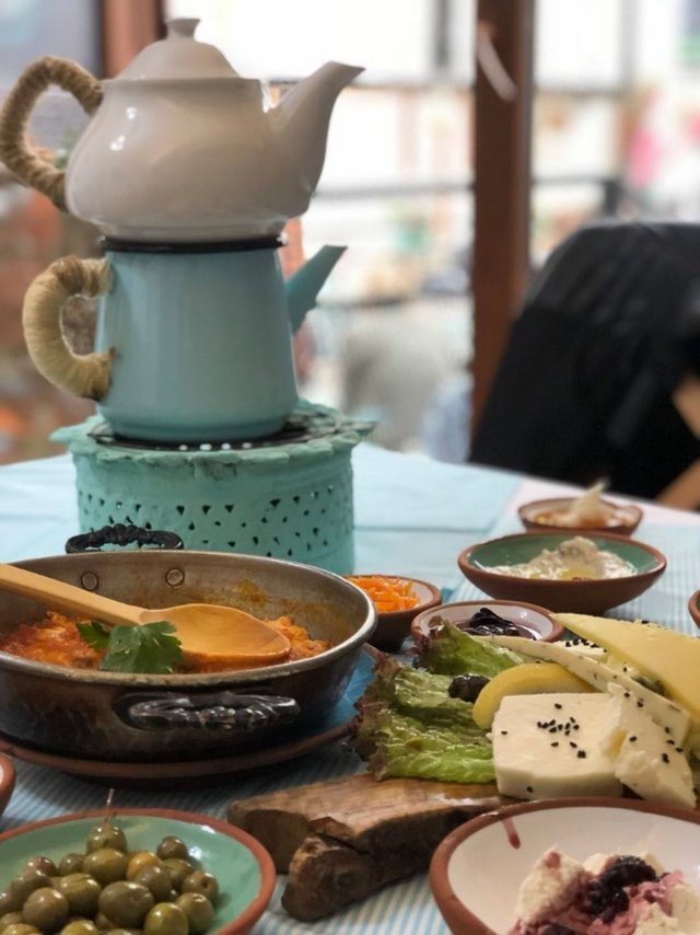 Bazlama Breakfast Restaurant On It S Best Steemit