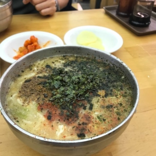 9C06E6F1-E7DB-4414-8390-AC6DA0D38E34.jpeg