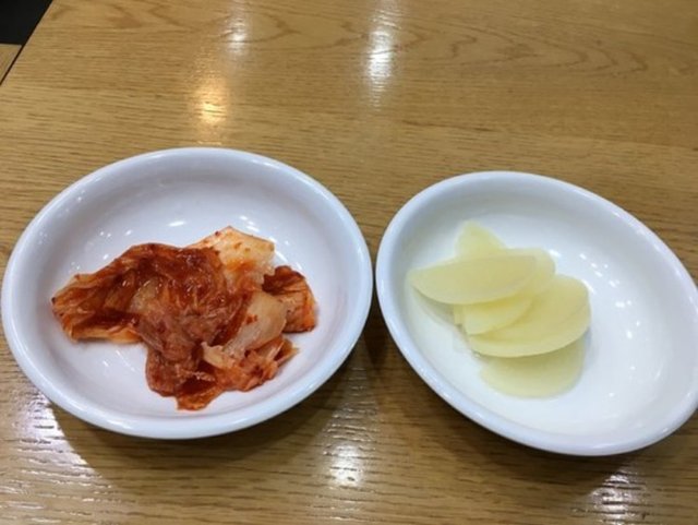 kimchi-at-bukchon-sonmandu.jpg