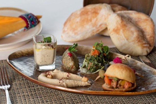 al-nafoura-lebanese-restaurant.jpg