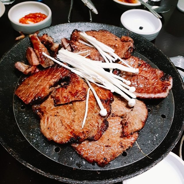 KakaoTalk_Moim_3YrdPi2HusYPpakbdUFpjf7sXT42Q1.jpg