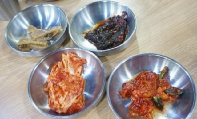 반찬.jpg
