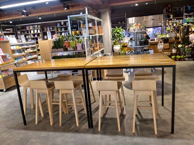 20180819_202729_HDR.jpg
