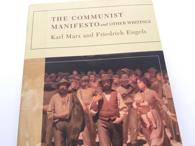 Communist_Manifesto0d33c.jpg