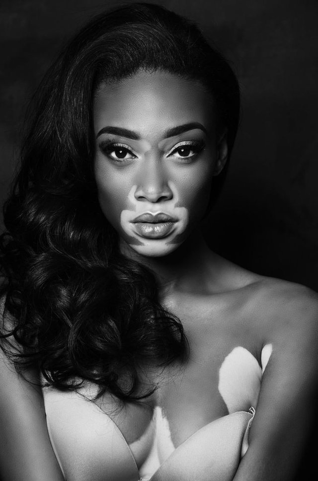 19_Winnie_Harlow_29.jpg