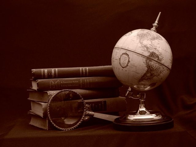 old books old globe.jpg