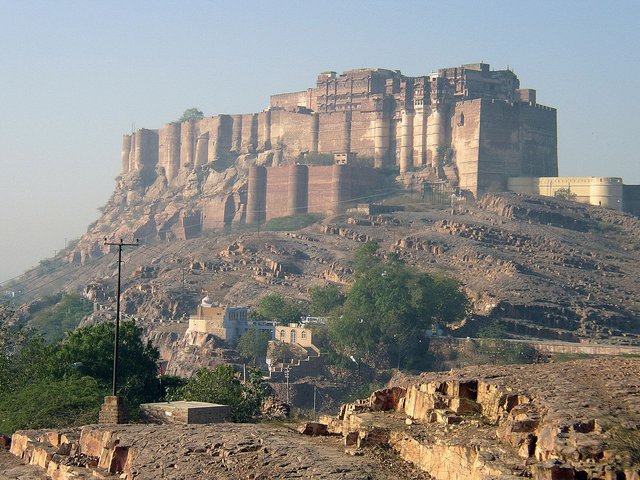 1280px-Mehrangarh_Fort.jpg