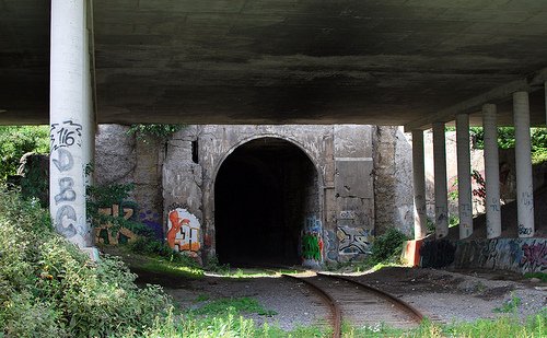 1-Tunnel-1.jpg