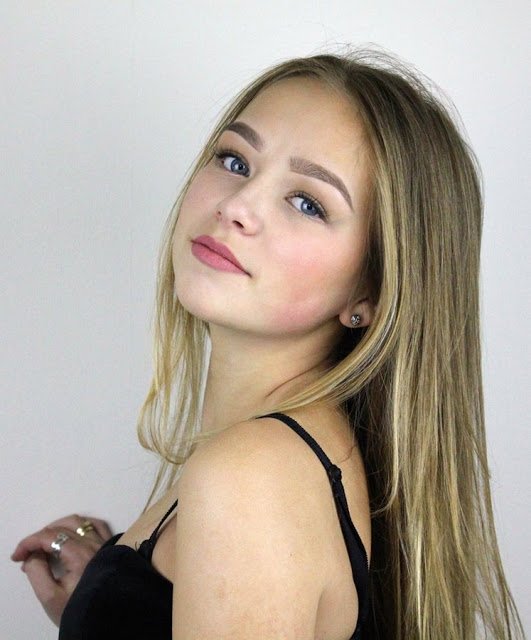 Connie Talbot (3), KANJIII