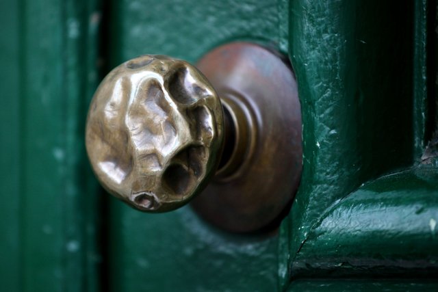 DoorKnob.jpg