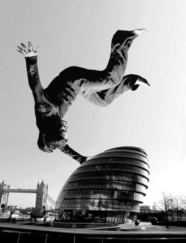 7-London Maxi Parkour by Rod.Crisafulli.jpg