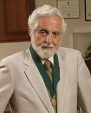 carl-djerassi.jpg