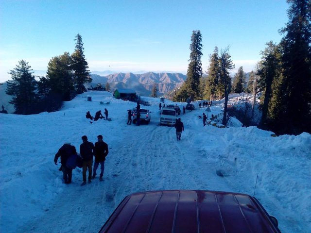 Naran Kaghan Valley (6).jpg