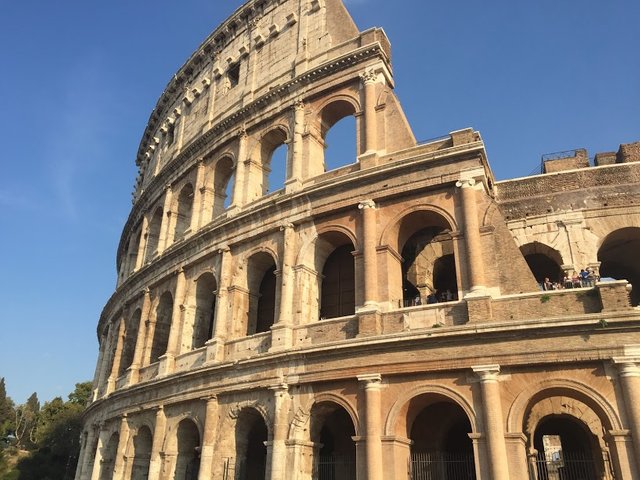 colosseum3.JPG