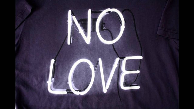 no love.jpg