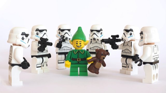 lego-3024169_1920.jpg
