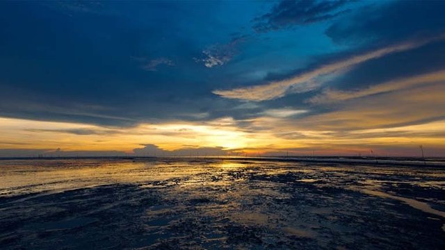 Sunset at Bagan Nakhoda Omar beach.jpg