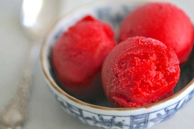 plum-sorbet-horiz-a-1800.jpg