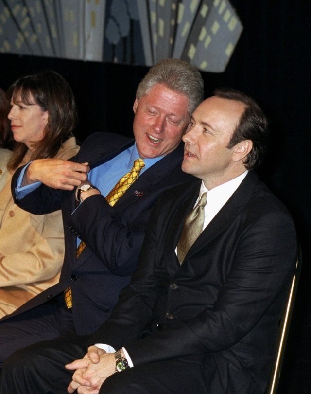 o-BILL-CLINTON-KEVIN-SPACEY-facebook.jpg