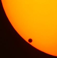 220px-Venustransit_2004-06-08_07-49.jpg