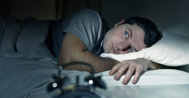 avoid_the_cycle_of_chronic_insomnia_poor_sleep_and_exhaustion-e1479045462519.jpg