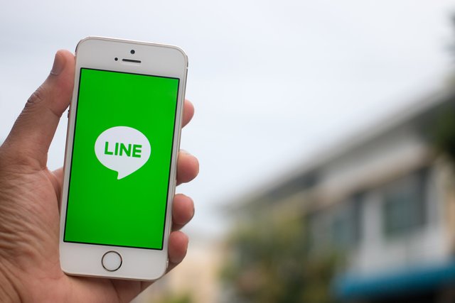 Line-App.jpg