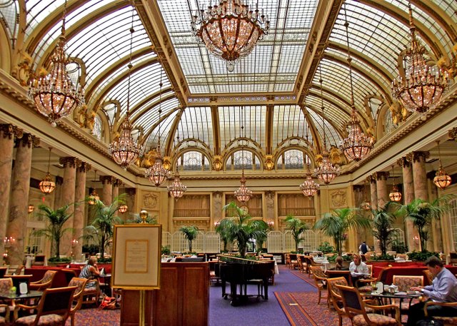 Palace_Hotel,_Garden_Court_Restaurant_2.jpg